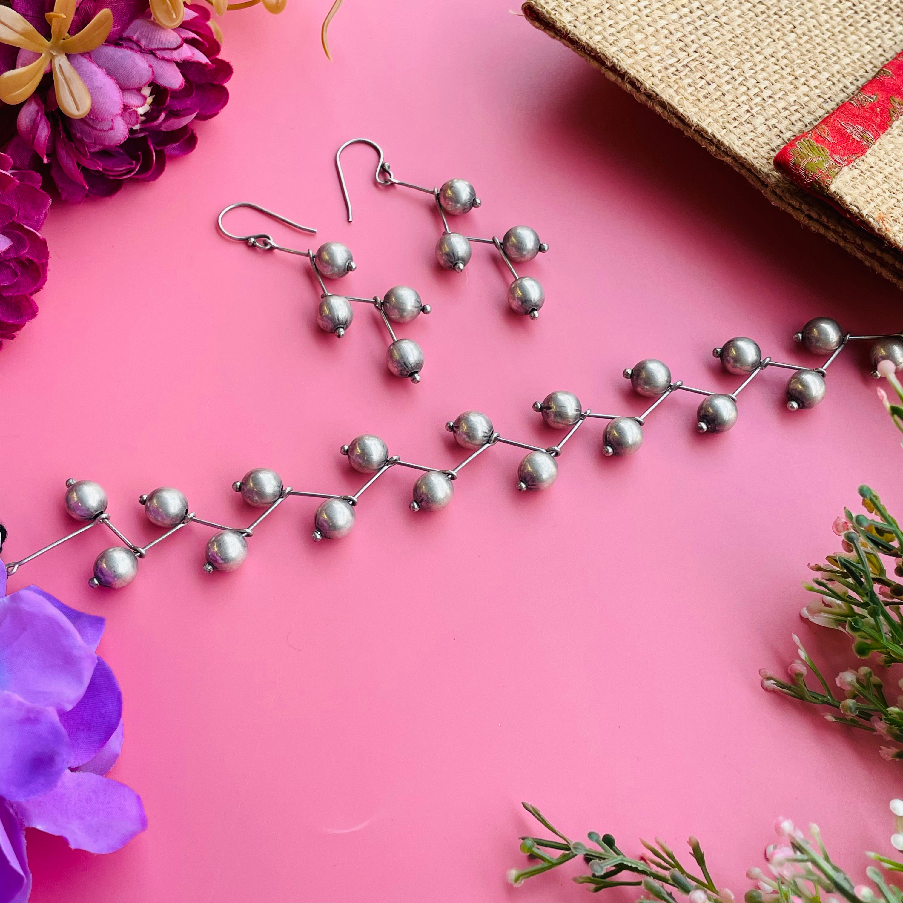 Inara kratika Neckpiece