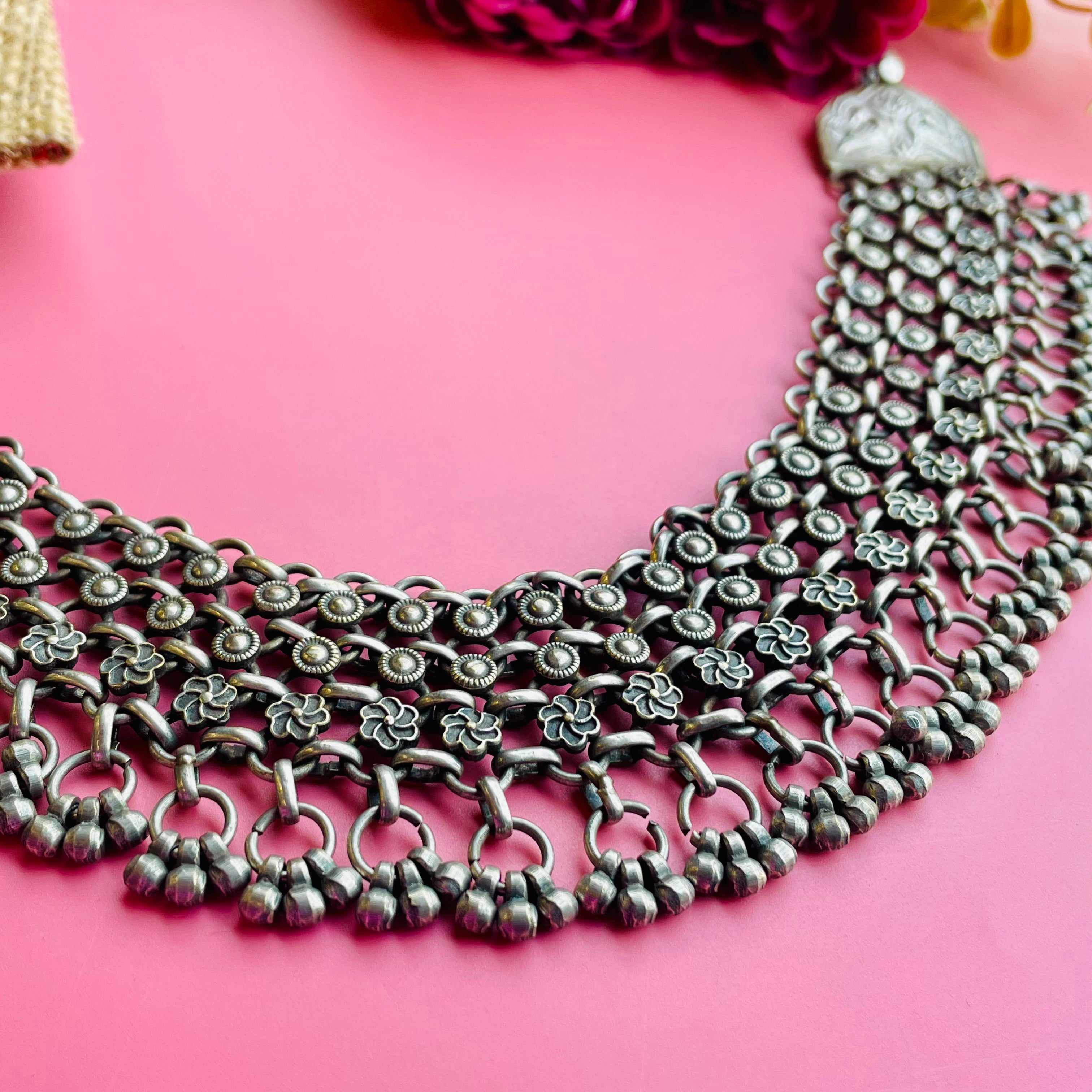 Inara surti Neckpiece