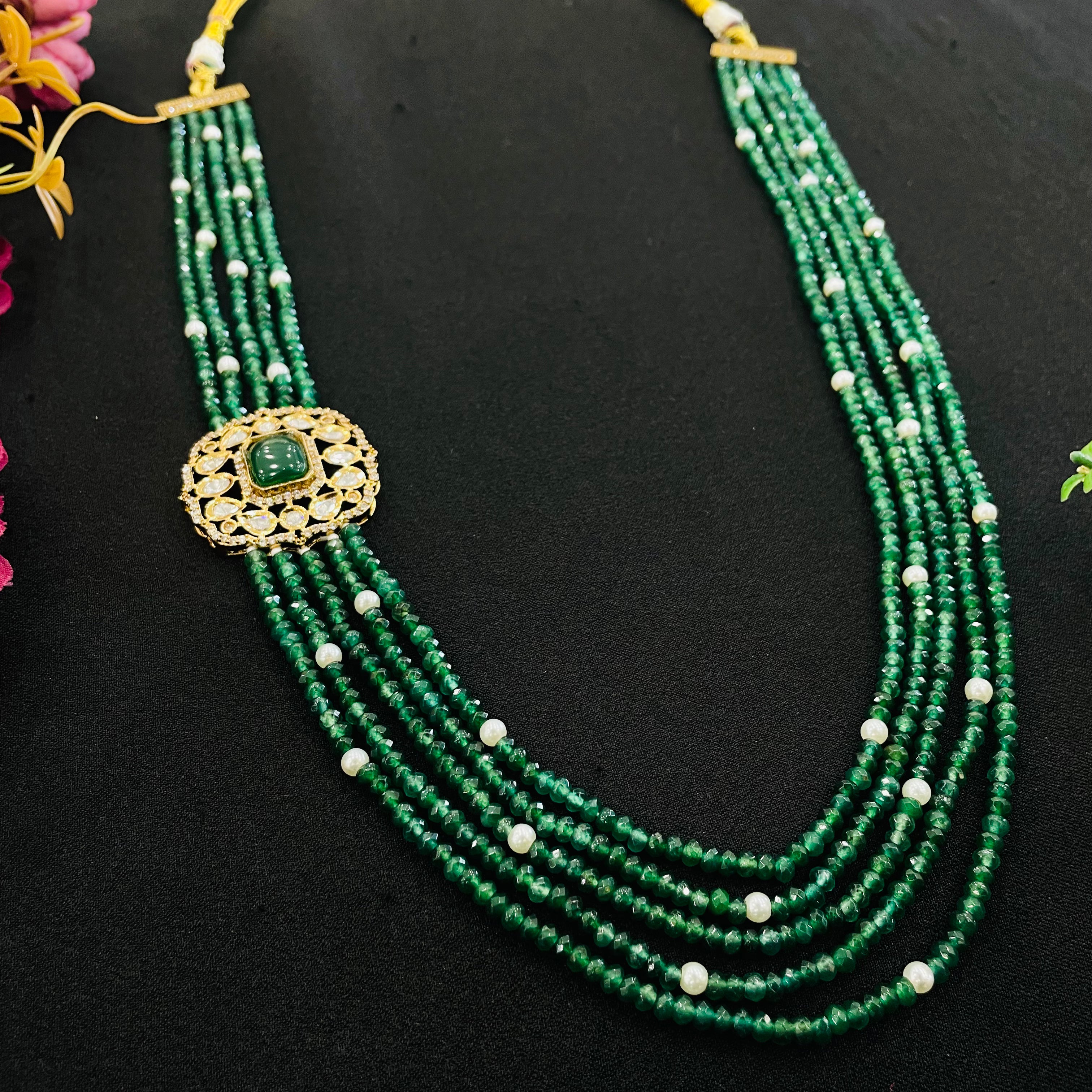 Nayaab arushi polki Neckpiece