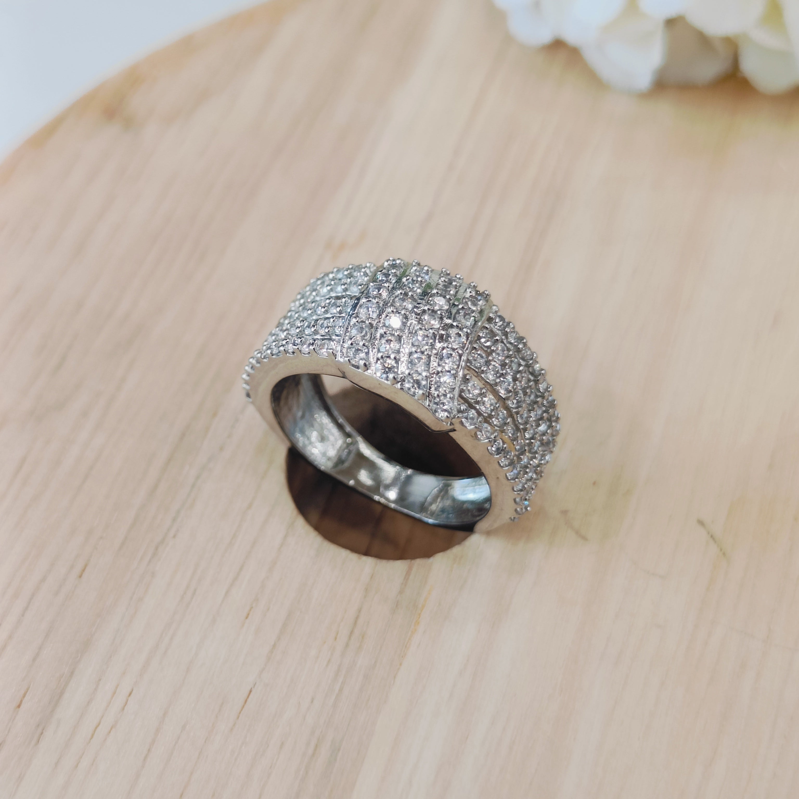 Vs sterling silver cocktail ring 167