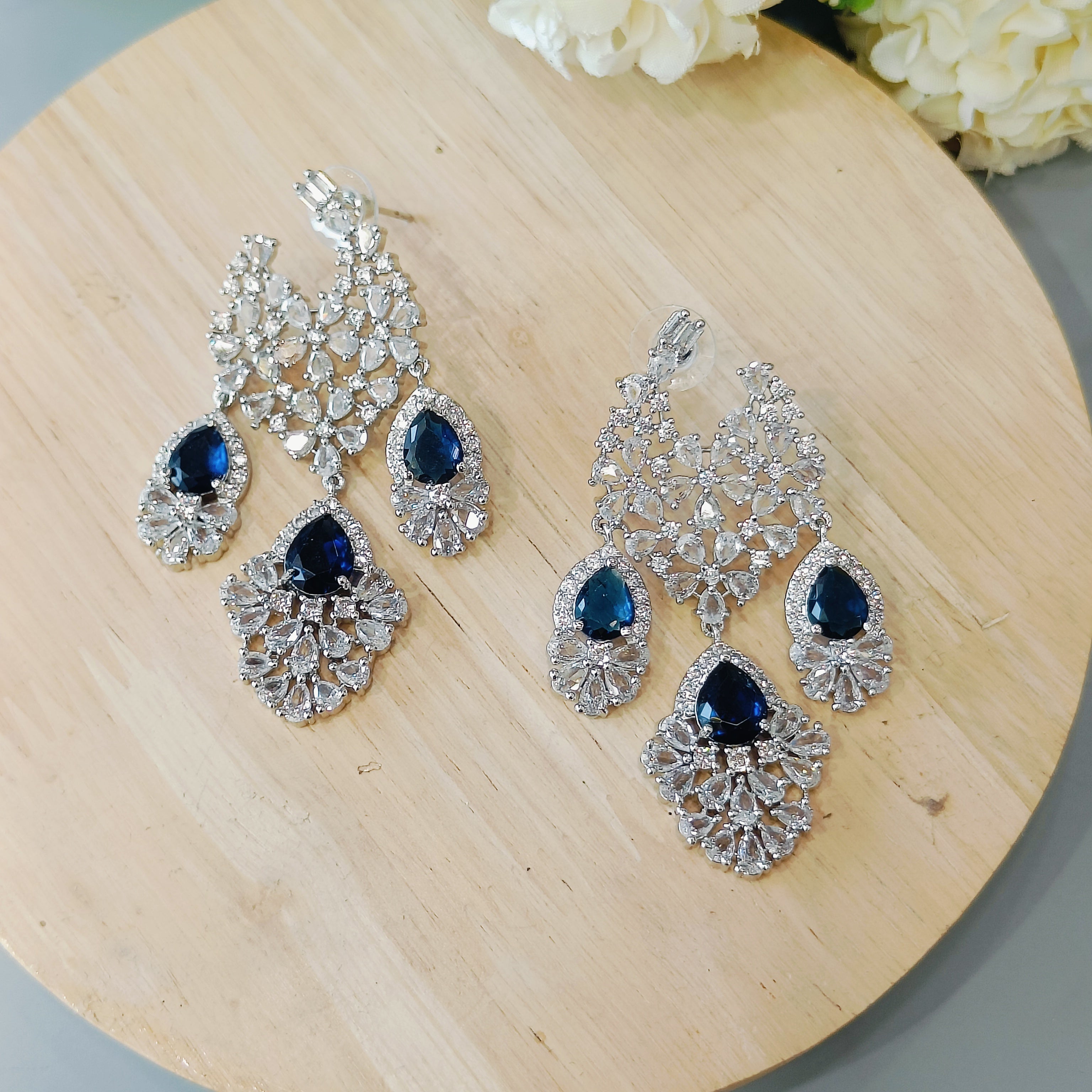 Hania ad earrings