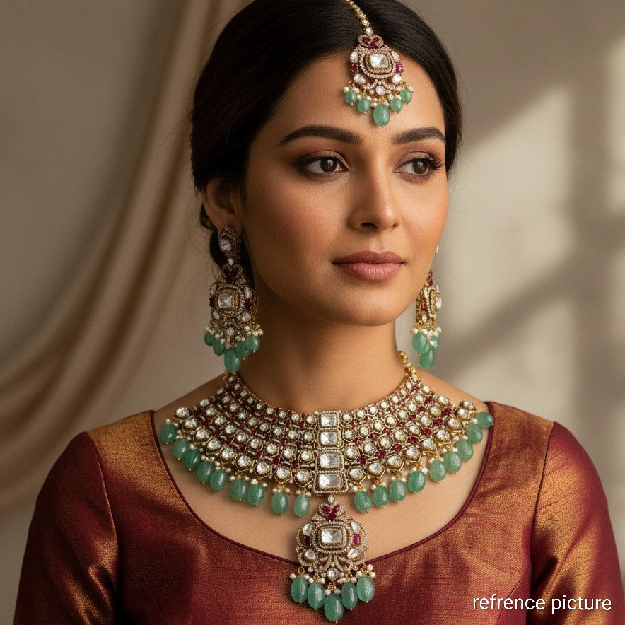 Nayaab Alizeh neckpiece